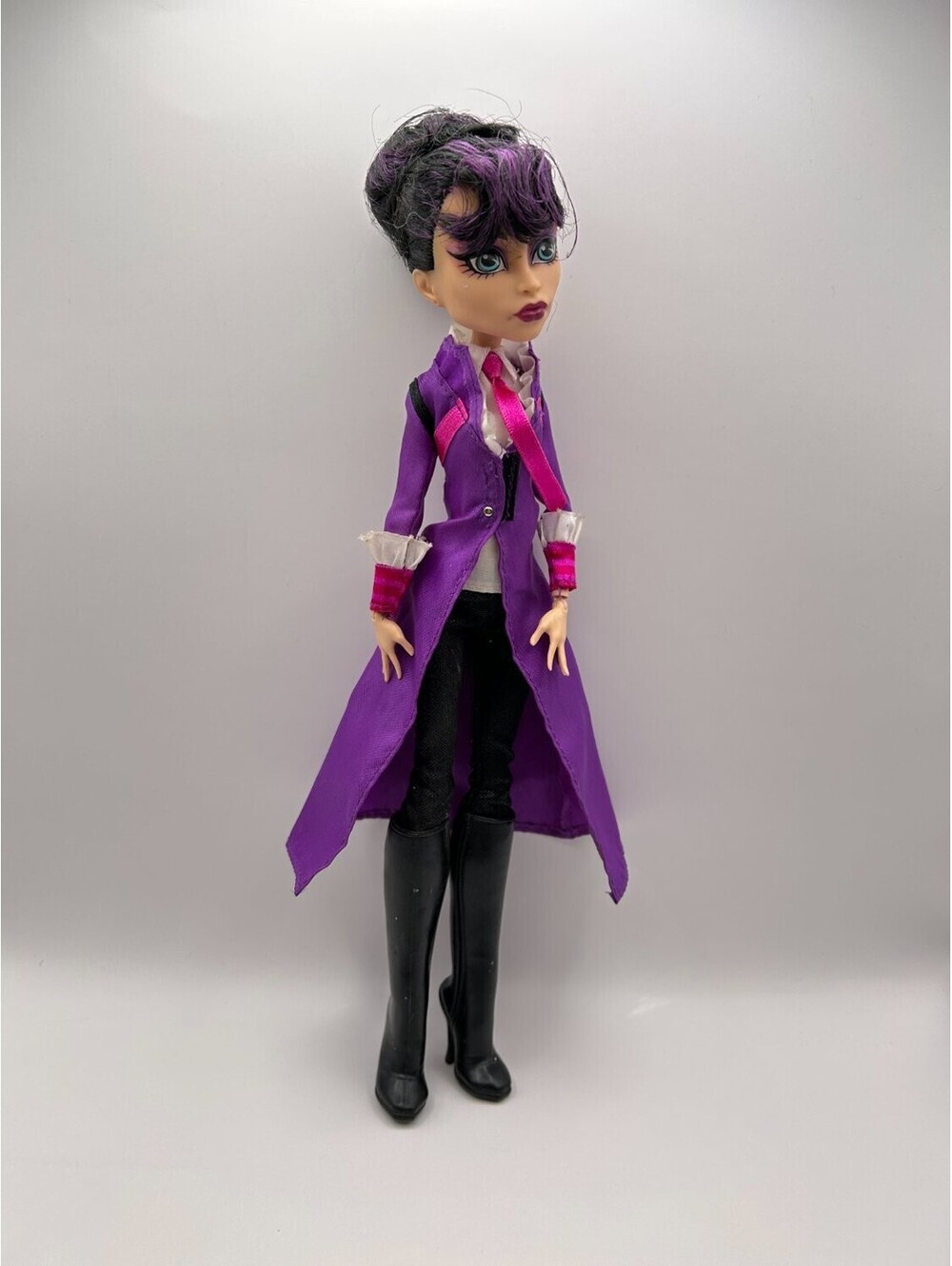 Mattel Fashion Doll Monster High Headless Headmistress Bloodgood Girls Striped